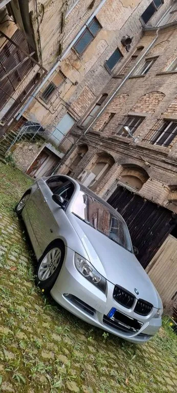 BMW 325