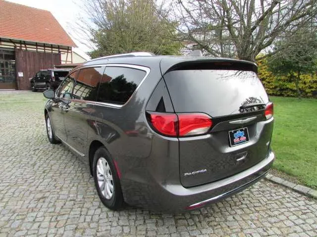 Chrysler Voyager