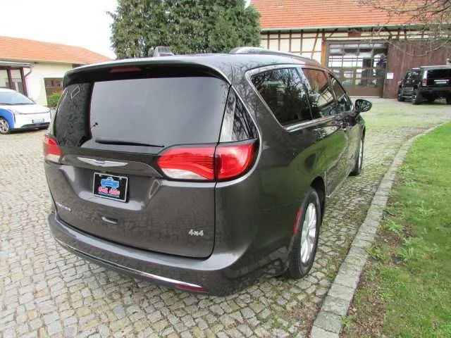 Chrysler Voyager