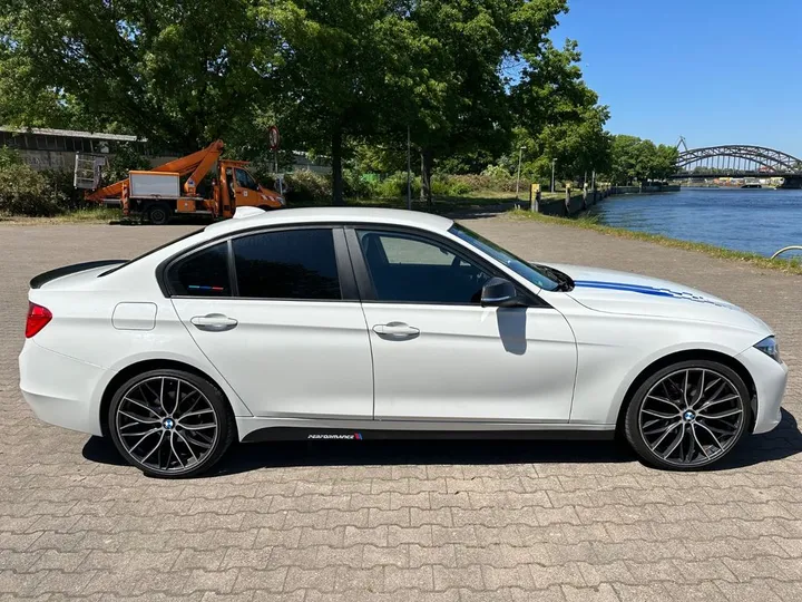 BMW 318