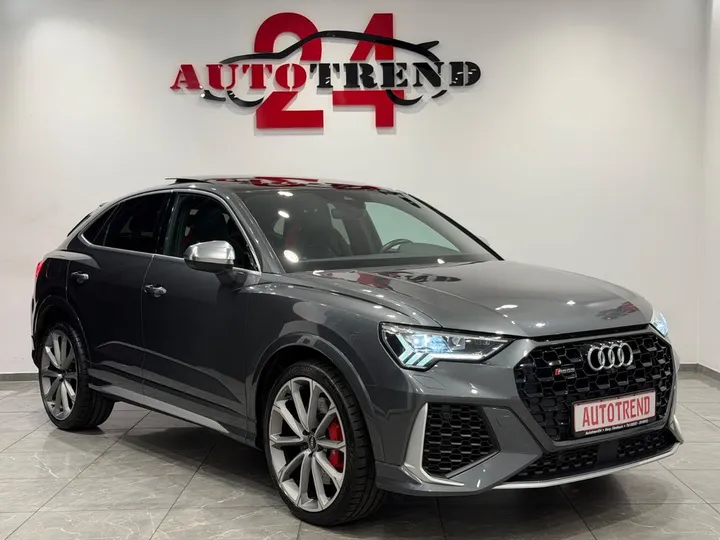 Audi RSQ3