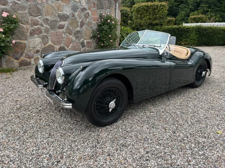 Jaguar XK