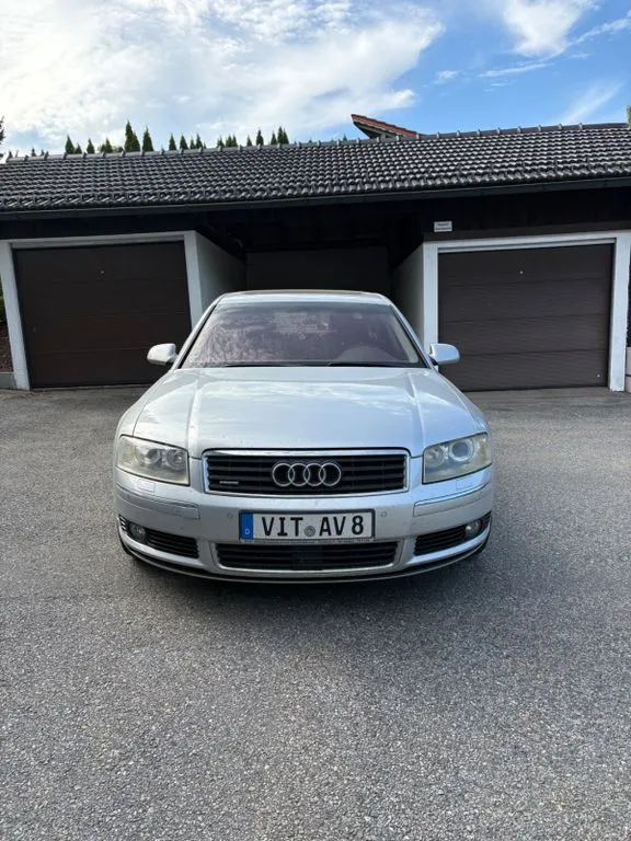 Audi A8