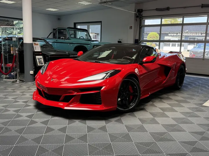 Corvette C8