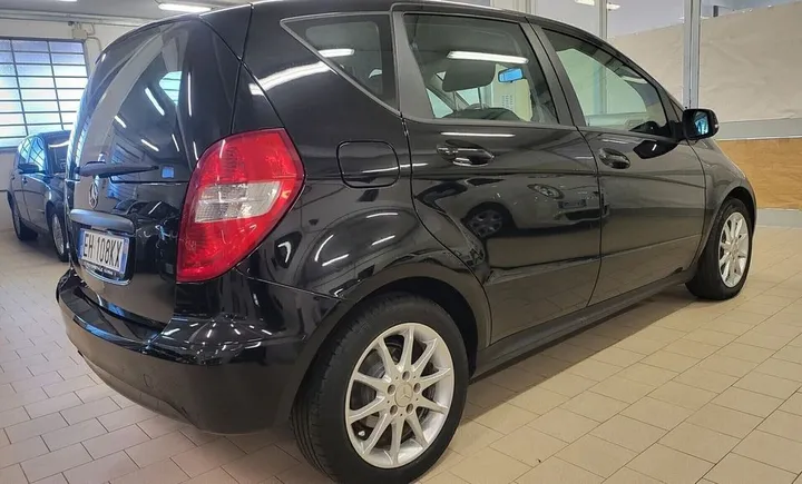 Mercedes-Benz A 160