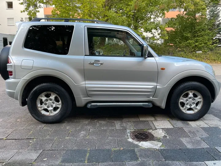 Mitsubishi Pajero