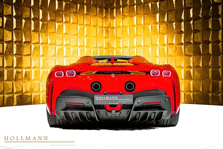 Ferrari SF90