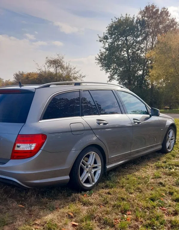 Mercedes-Benz C 200
