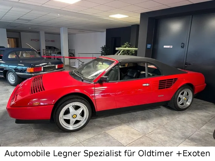 Ferrari Mondial