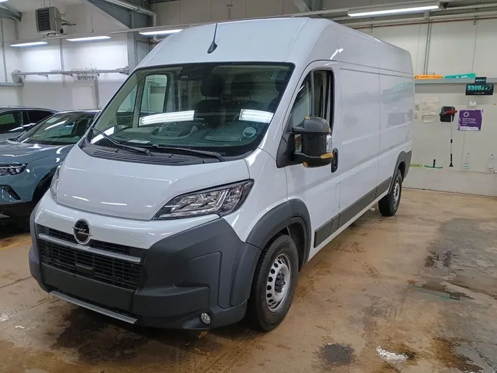 Opel Movano