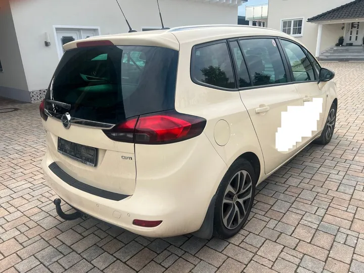Opel Zafira