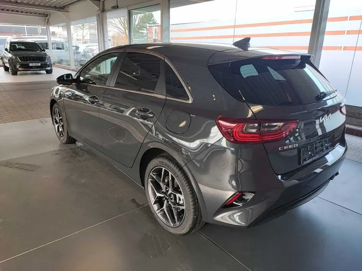 Kia cee'd / Ceed