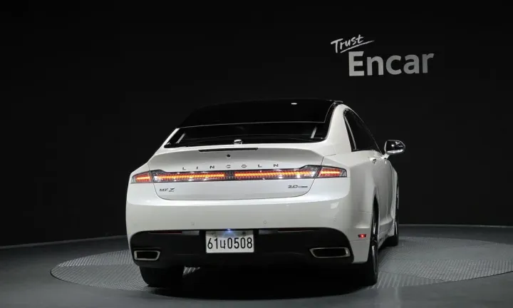 Lincoln MKZ