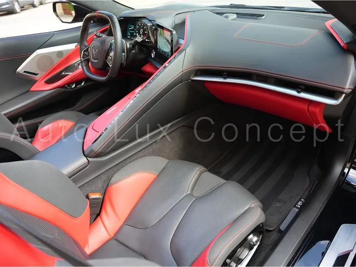 Corvette C8