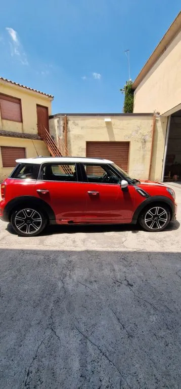 MINI Countryman D (Cooper)