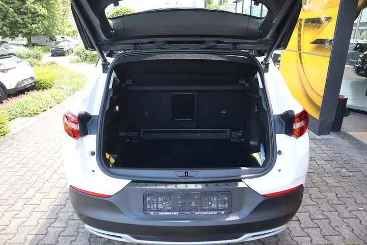 Opel Grandland (X)