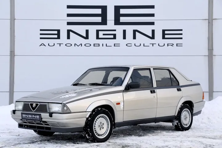 Alfa Romeo 75