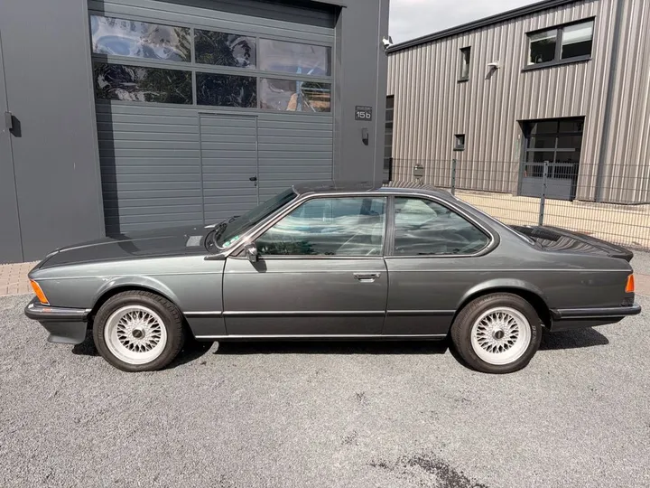 BMW 635