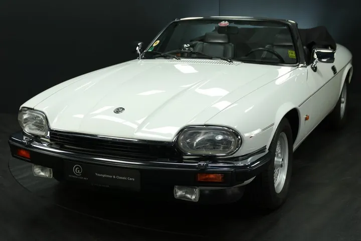 Jaguar XJSC