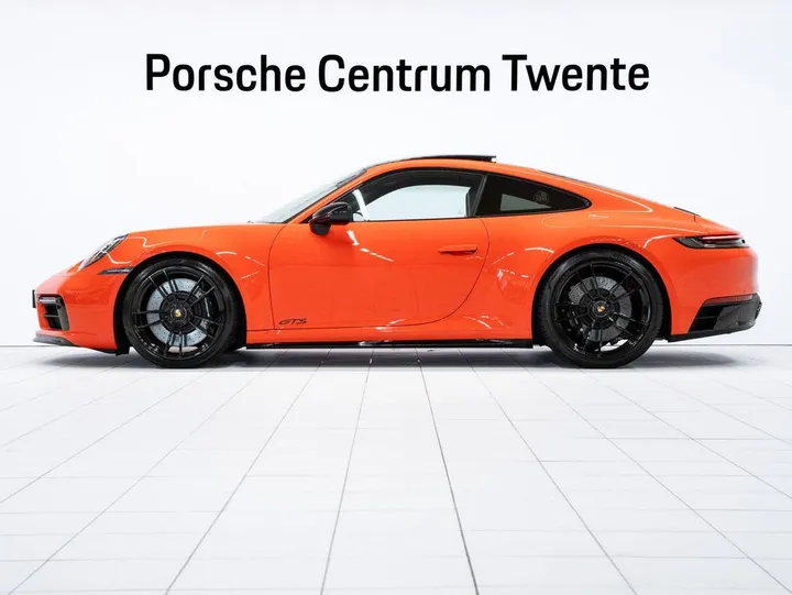 Porsche 992