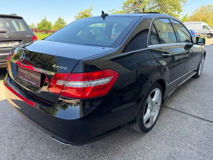 Mercedes-Benz E 500