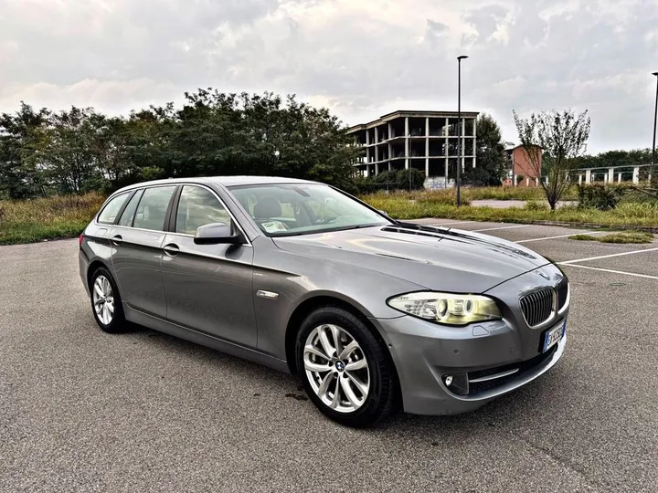 BMW 530