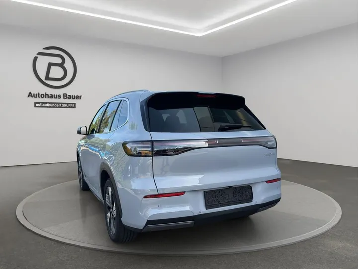Geely E5