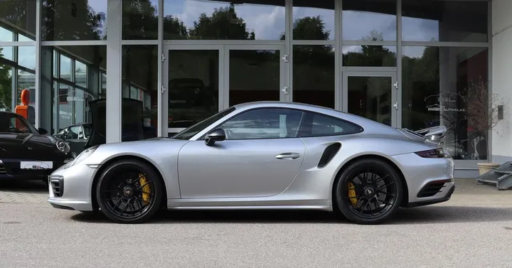 Porsche 991
