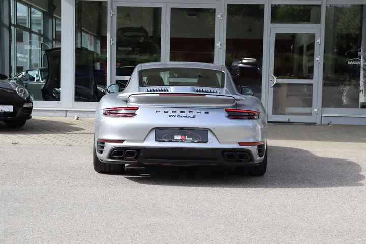 Porsche 991