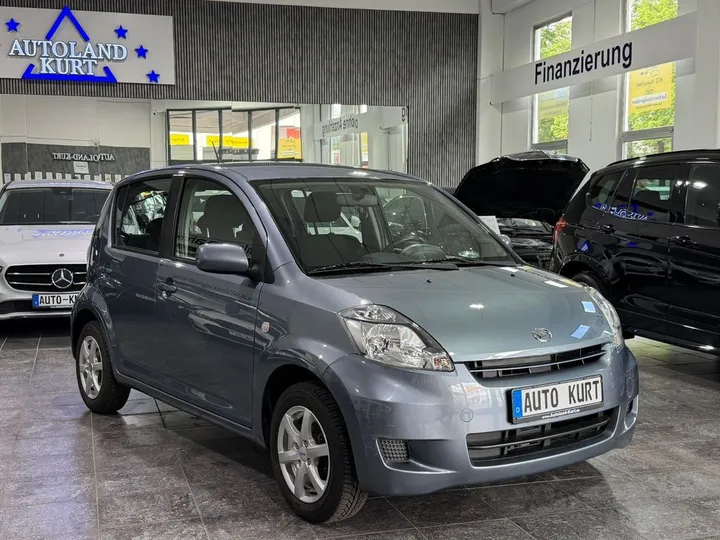 Daihatsu Sirion