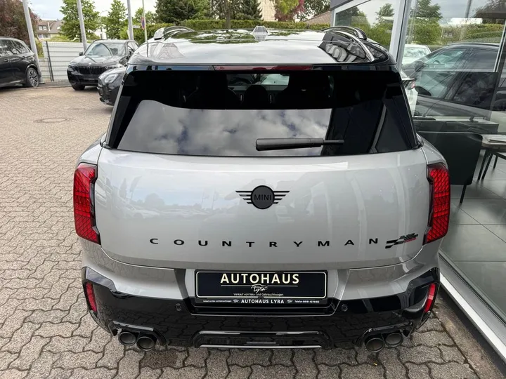 MINI John Cooper Works Countryman