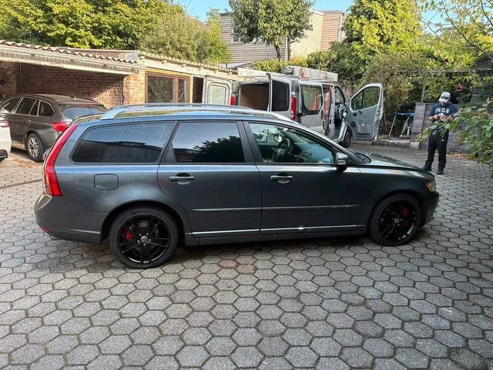 Volvo V50