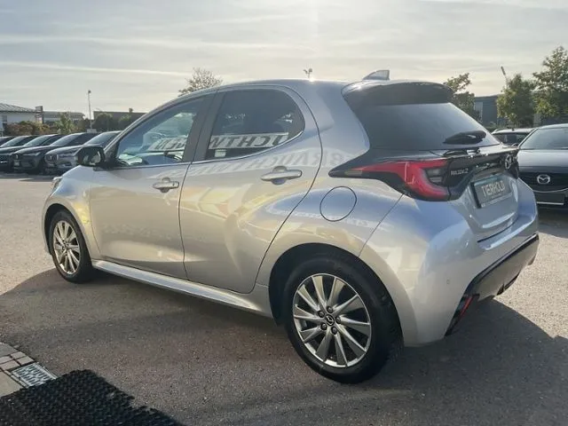 Mazda 2 Hybrid