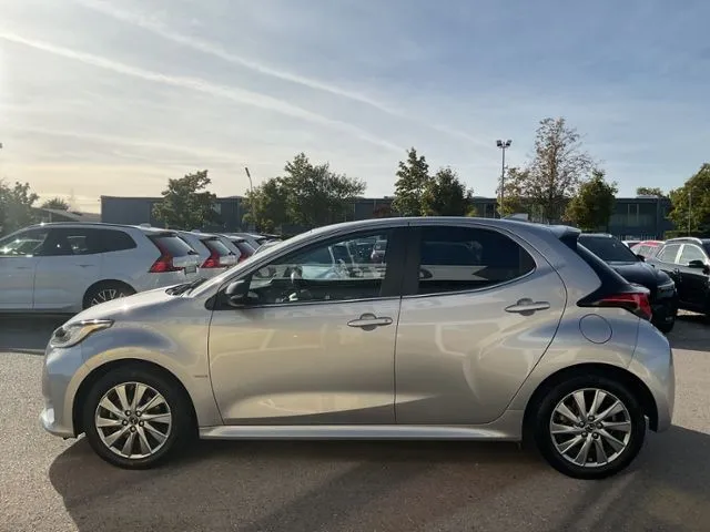 Mazda 2 Hybrid