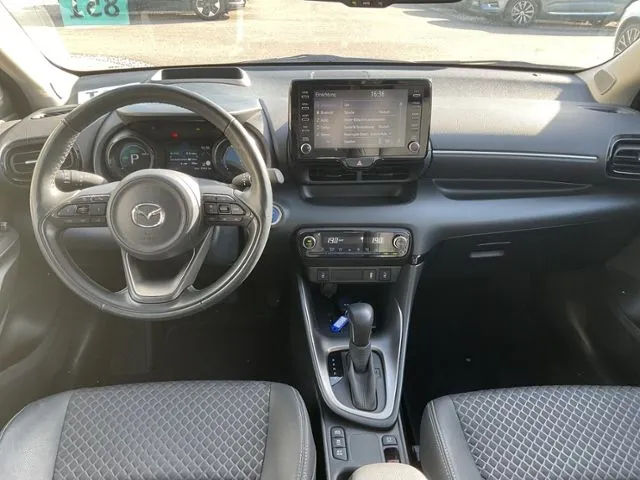 Mazda 2 Hybrid