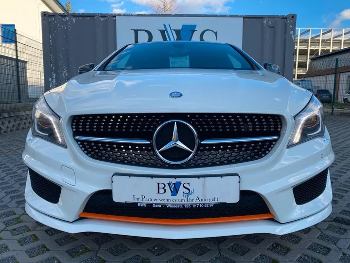 Mercedes-Benz CLA 220