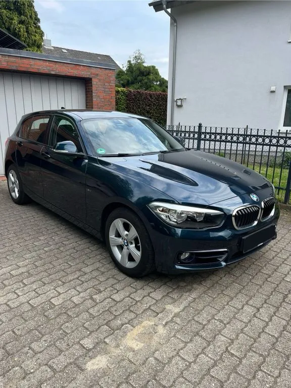 BMW 120