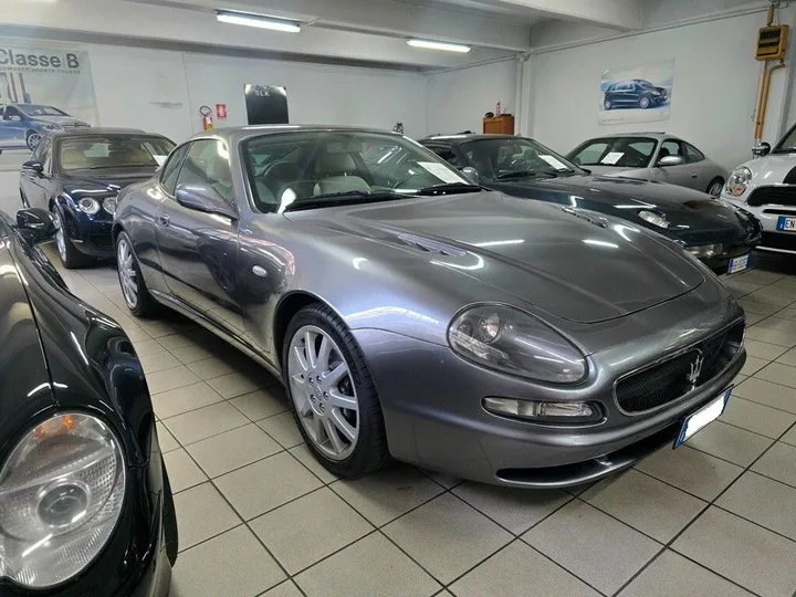 Maserati 3200