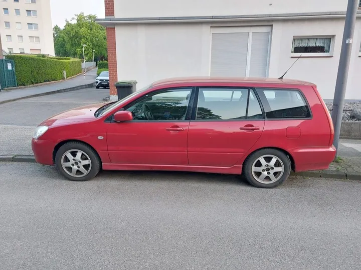 Mitsubishi Lancer