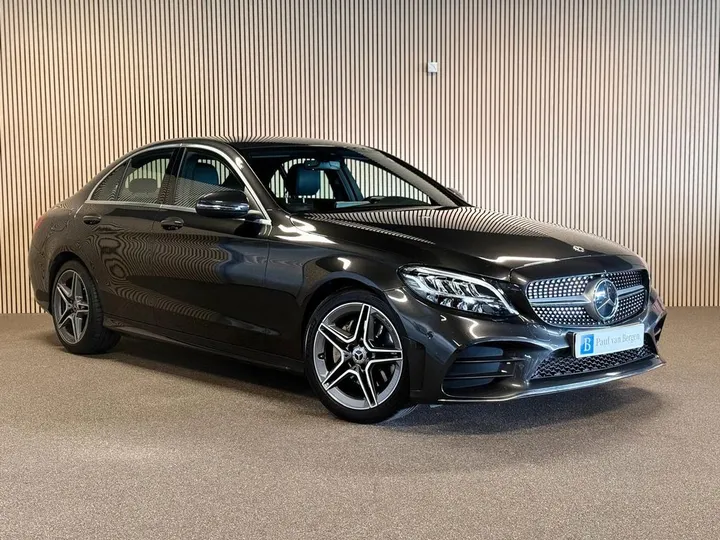Mercedes-Benz C 180