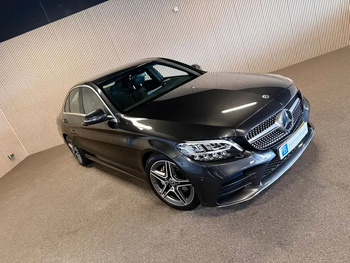 Mercedes-Benz C 180