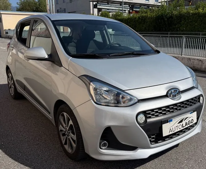 Hyundai i10