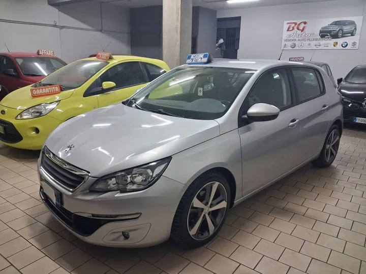 Peugeot 308