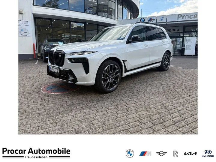 BMW X7 M60