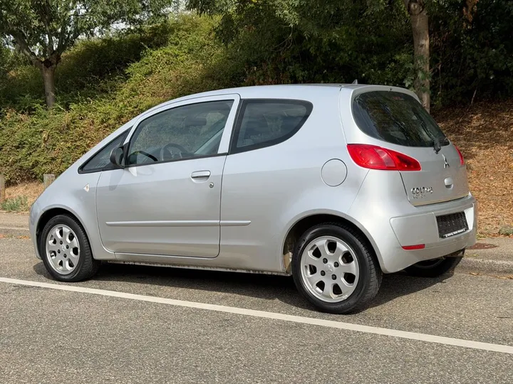 Mitsubishi Colt