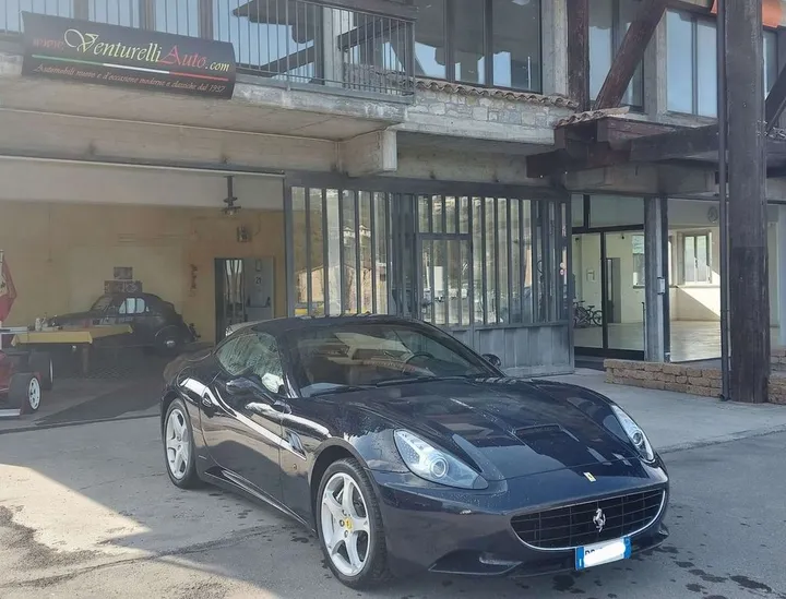 Ferrari California