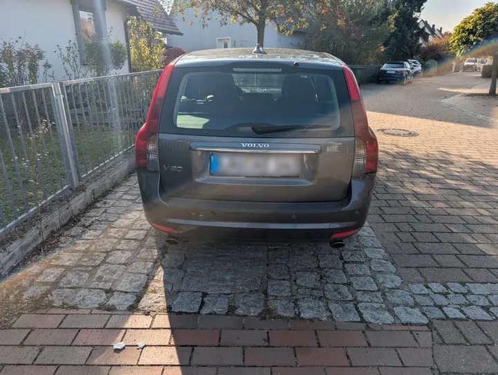 Volvo V50
