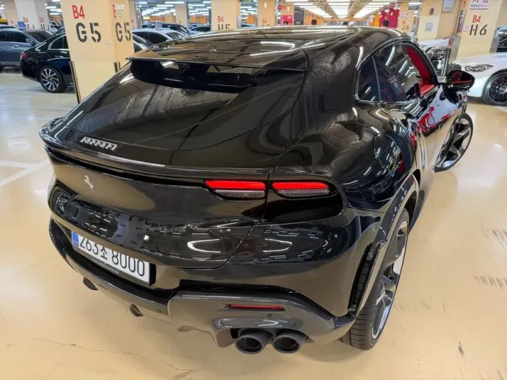 Ferrari Purosangue