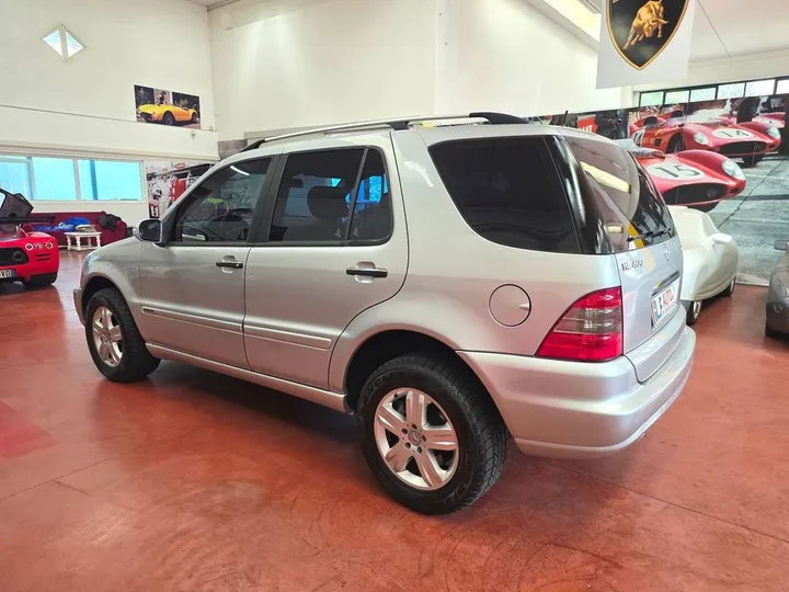 Mercedes-Benz ML 400