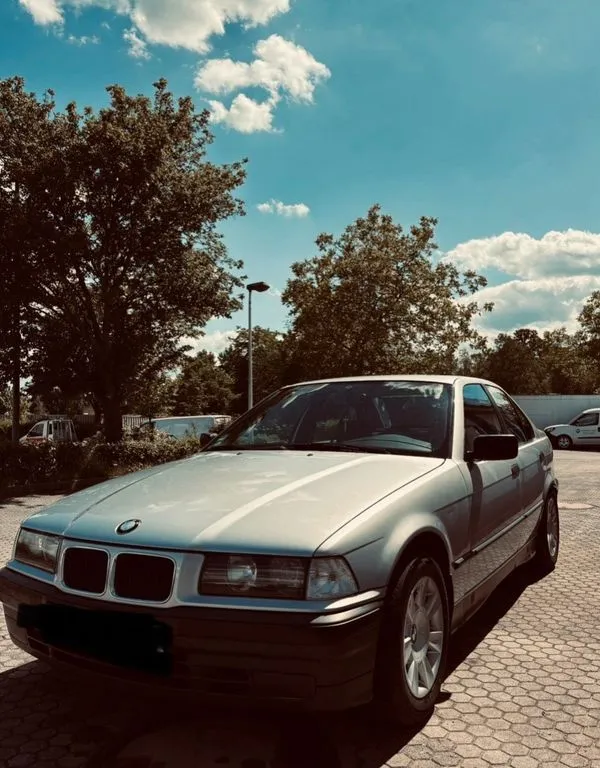 BMW 318